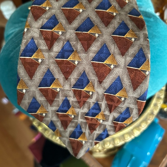 Vintage OSCAR DE LA RENTA All Silk Necktie - Picture 4 of 5